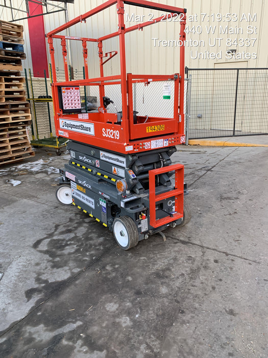 2021 SKYJACK SJ3219
