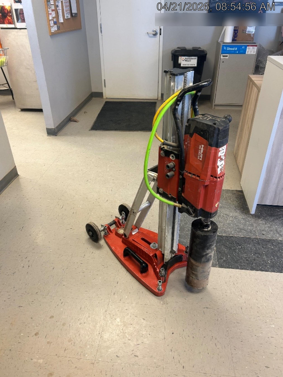 2022 HILTI DD250E