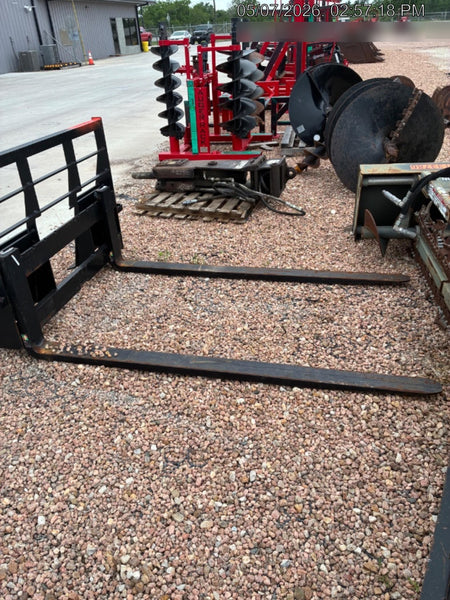 2025 ARROW MATERIAL HANDLING F5100CB - 72"