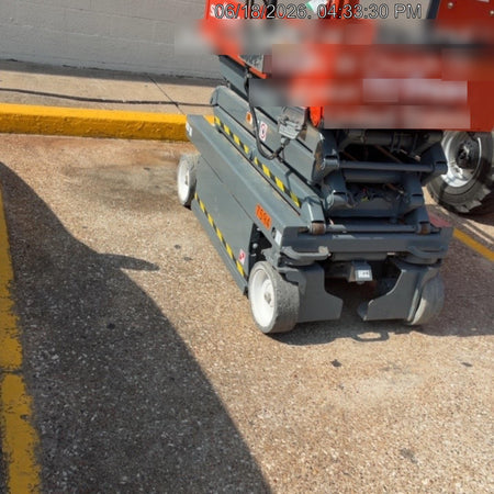2018 Skyjack SJIII-3219 Skyjack SJIII3219 Scissor Lift w/Trojan Batteries