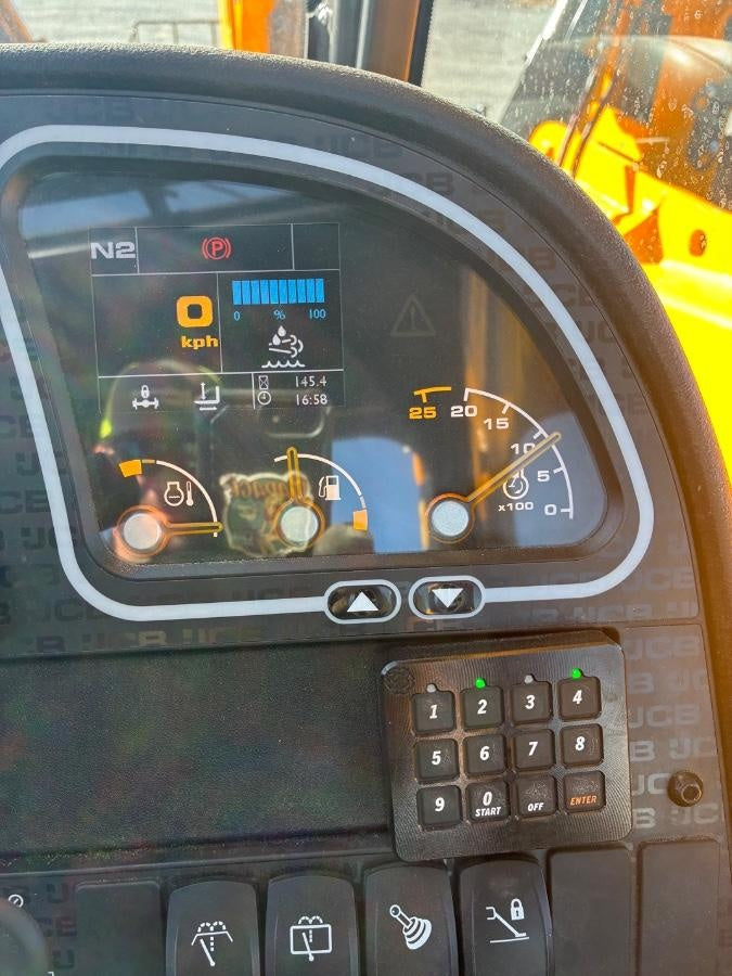 2025 JCB 514-56