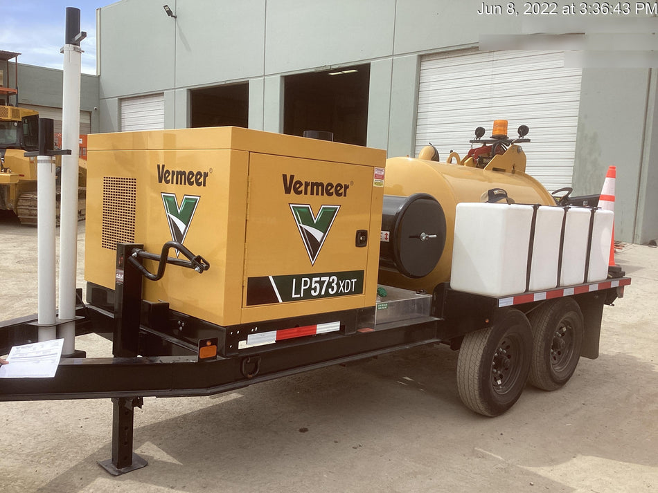 2022 VAC-TRON LP573XDT