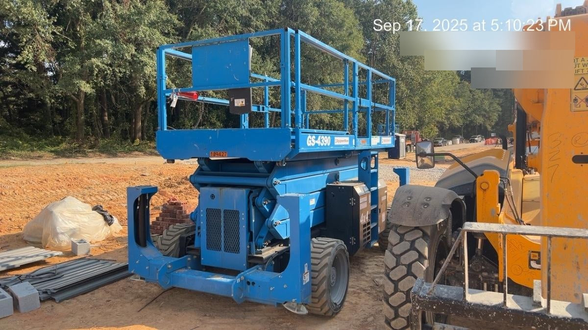 2020 GENIE GS-4390 RT