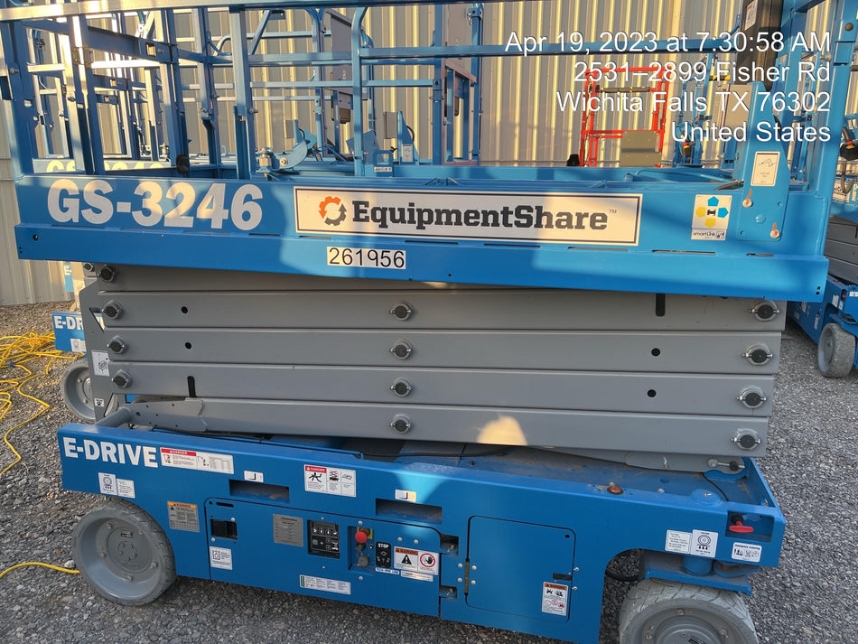 2022 GENIE GS-3246