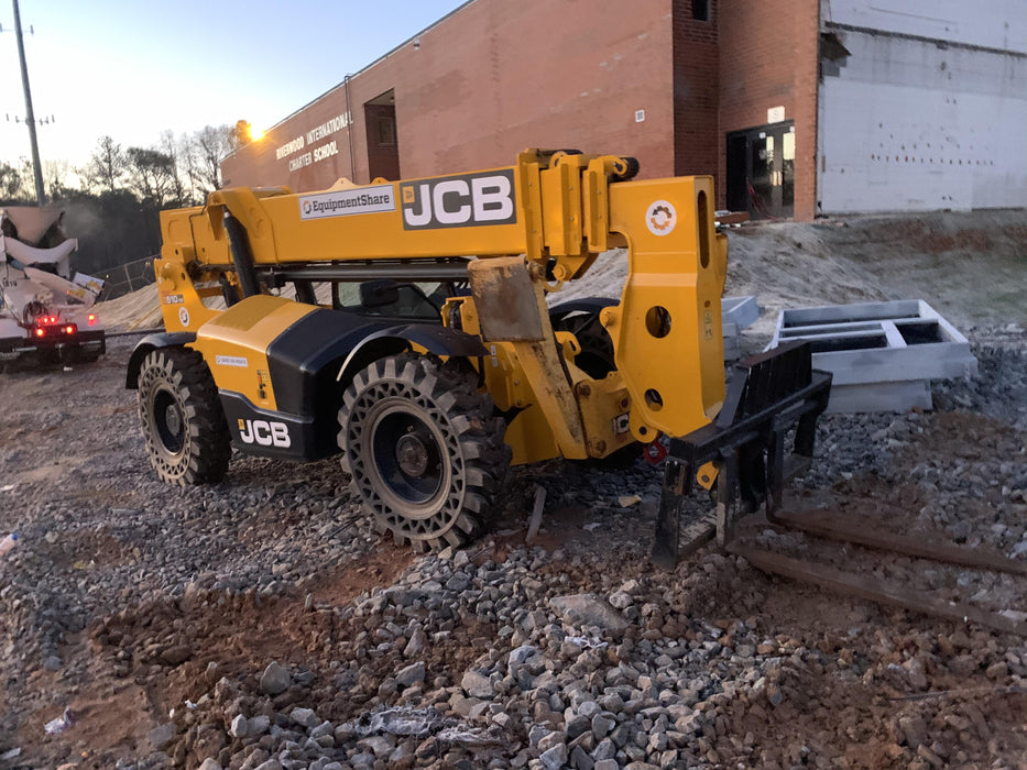 2020 JCB 510-56 Canopy, Solid Tires, Work Lights, Beacon, Aux Hydraulics, Back up Alarm, Lifting Eye, ES Decals