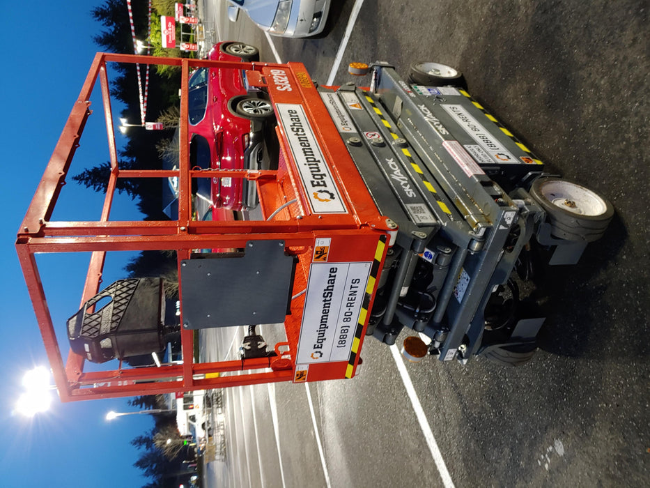 2020 Skyjack SJIII-3219 Solid NM Tires, Half height spring hinged entry gate, Dual Beacons, 800W Inverter