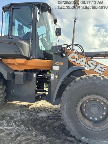 2018 Case 721G CLOSED CAB, 1 FUNCTION, JRB 416 STYLE HYD COUPLER