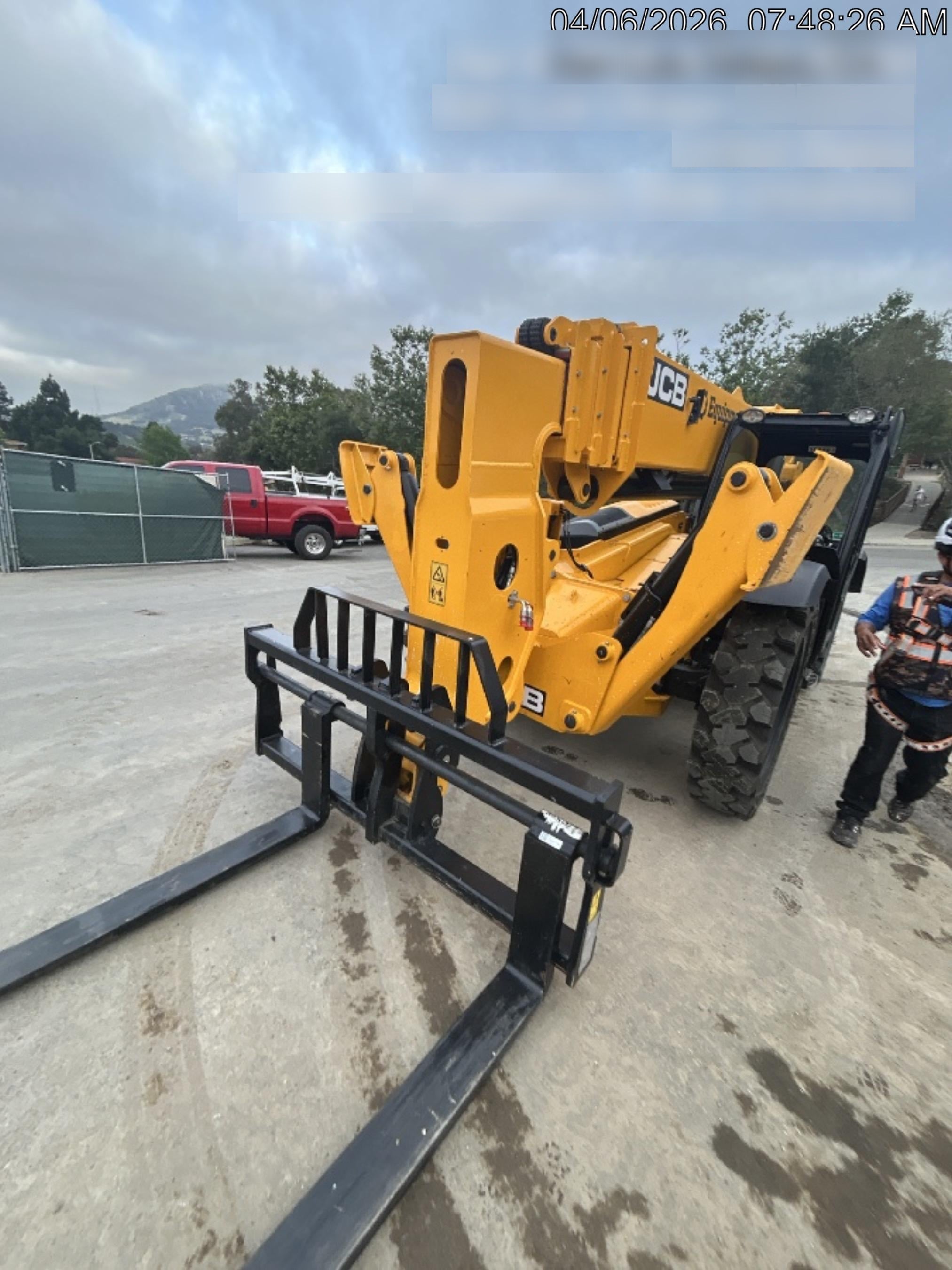 2025 JCB 510-56