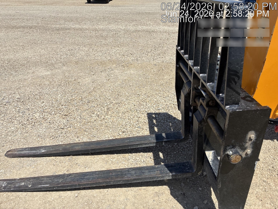 2025 JLG 1001189211