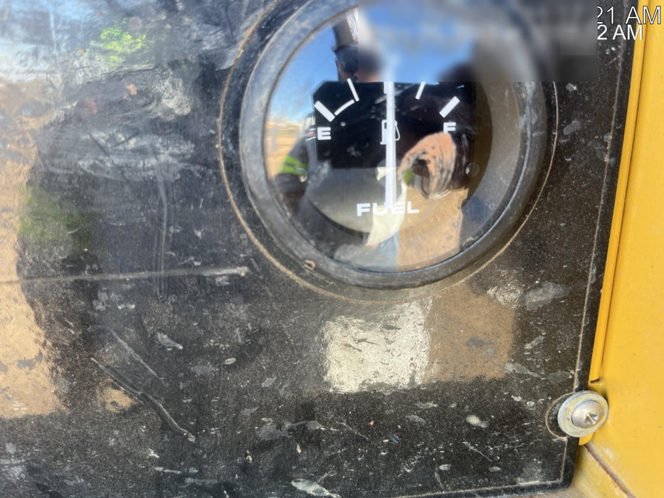 2023 VAC-TRON LP573XDT