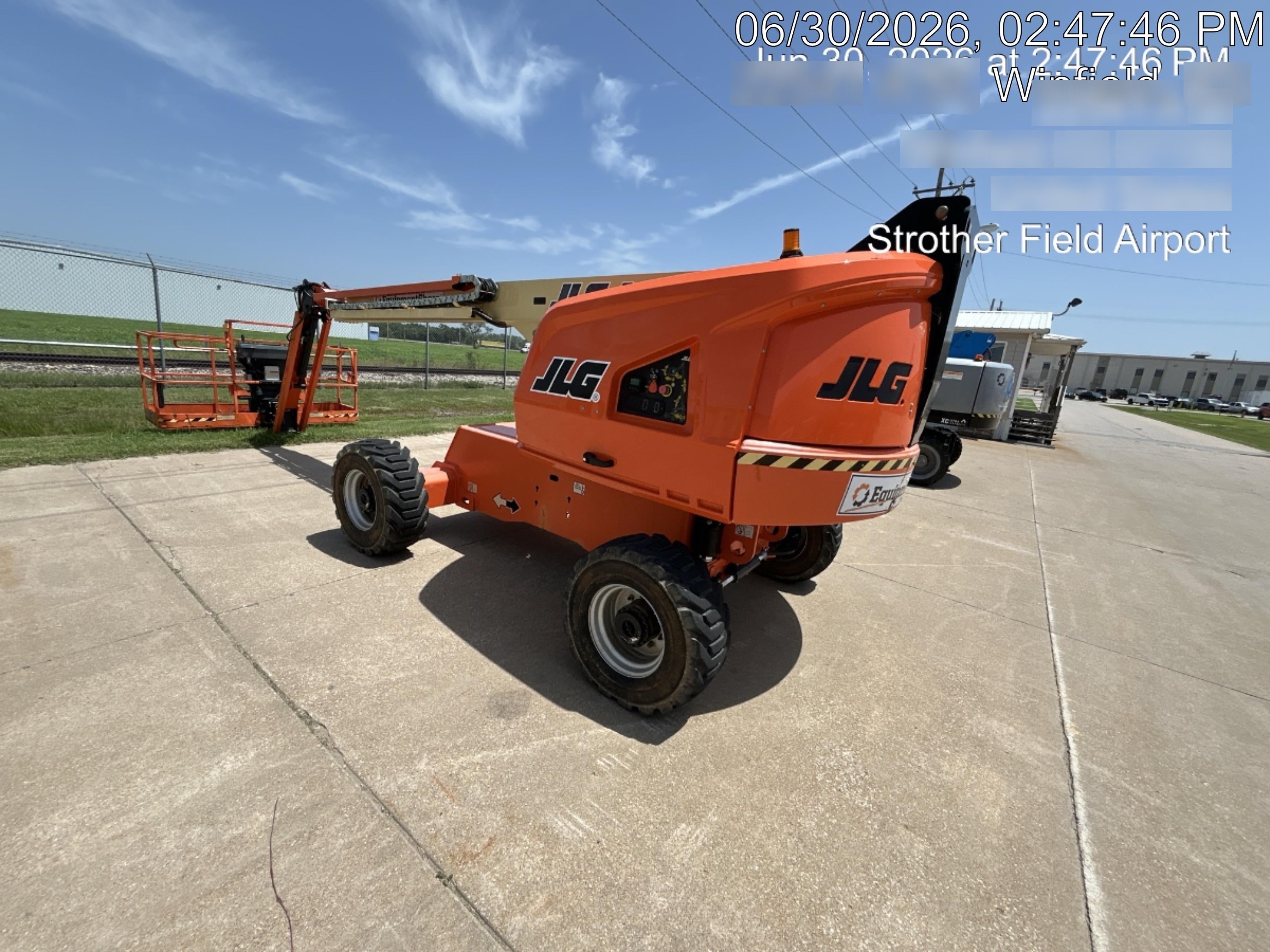 2021 JLG 460SJ