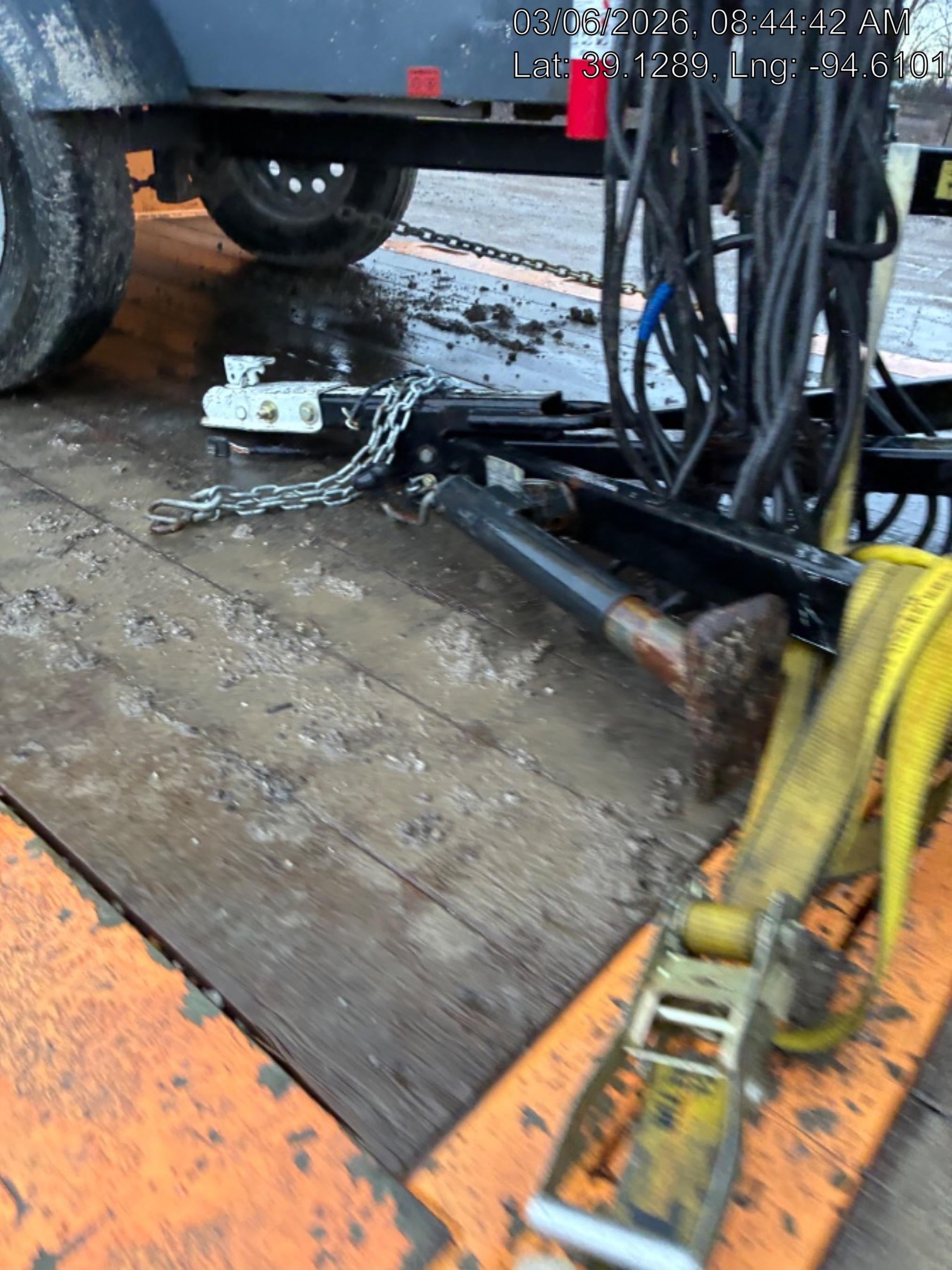 2019 Lincoln Electric Vantage 322 Ready-Pak 3, Two Wheel Trailer, Fender and Light Kit, Cable Rack