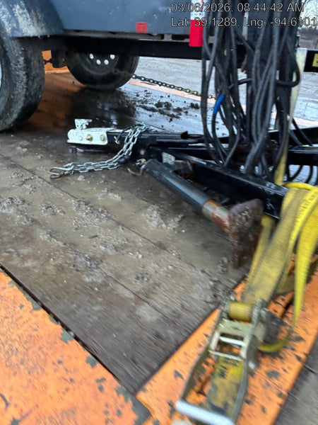 2019 Lincoln Electric Vantage 322 Ready-Pak 3, Two Wheel Trailer, Fender and Light Kit, Cable Rack