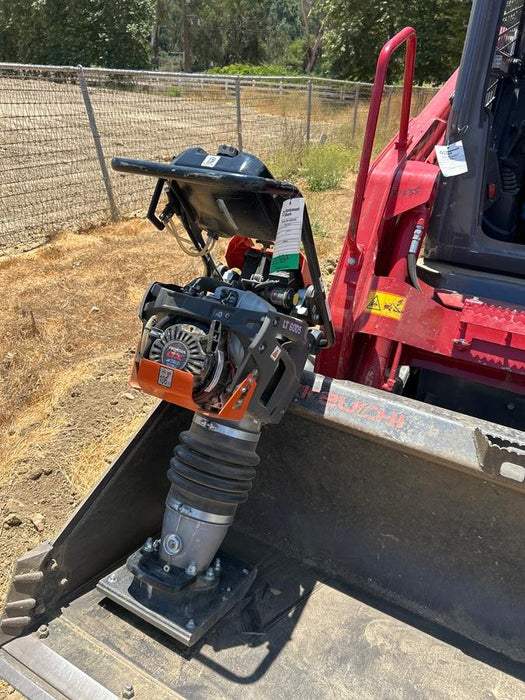 2025 HUSQVARNA LT6005