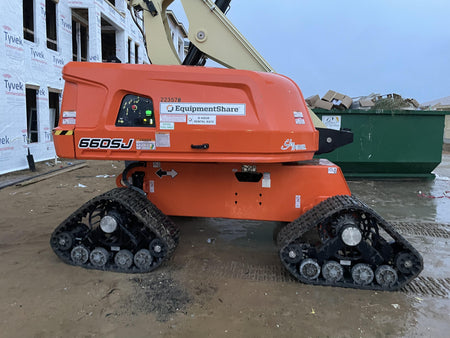 2022 JLG 660SJ Quad Track