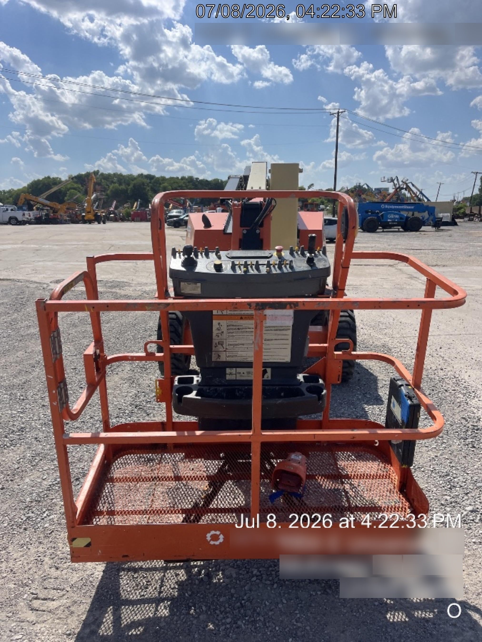 2023 JLG 340AJ