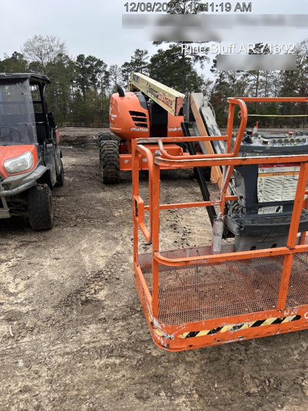 2022 JLG 600AJ