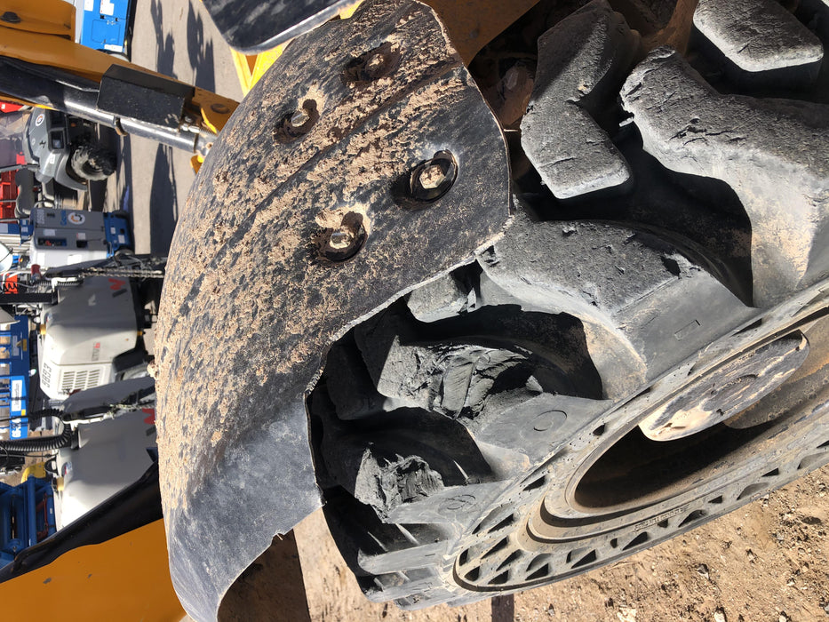 2020 JCB 510-56 Canopy, 74 HP, Solid Tires, STD Worklight, Beacon, Aux Hydraulics, Lifting Eye, Back up Alarm w/66" Carriage/60" Forks