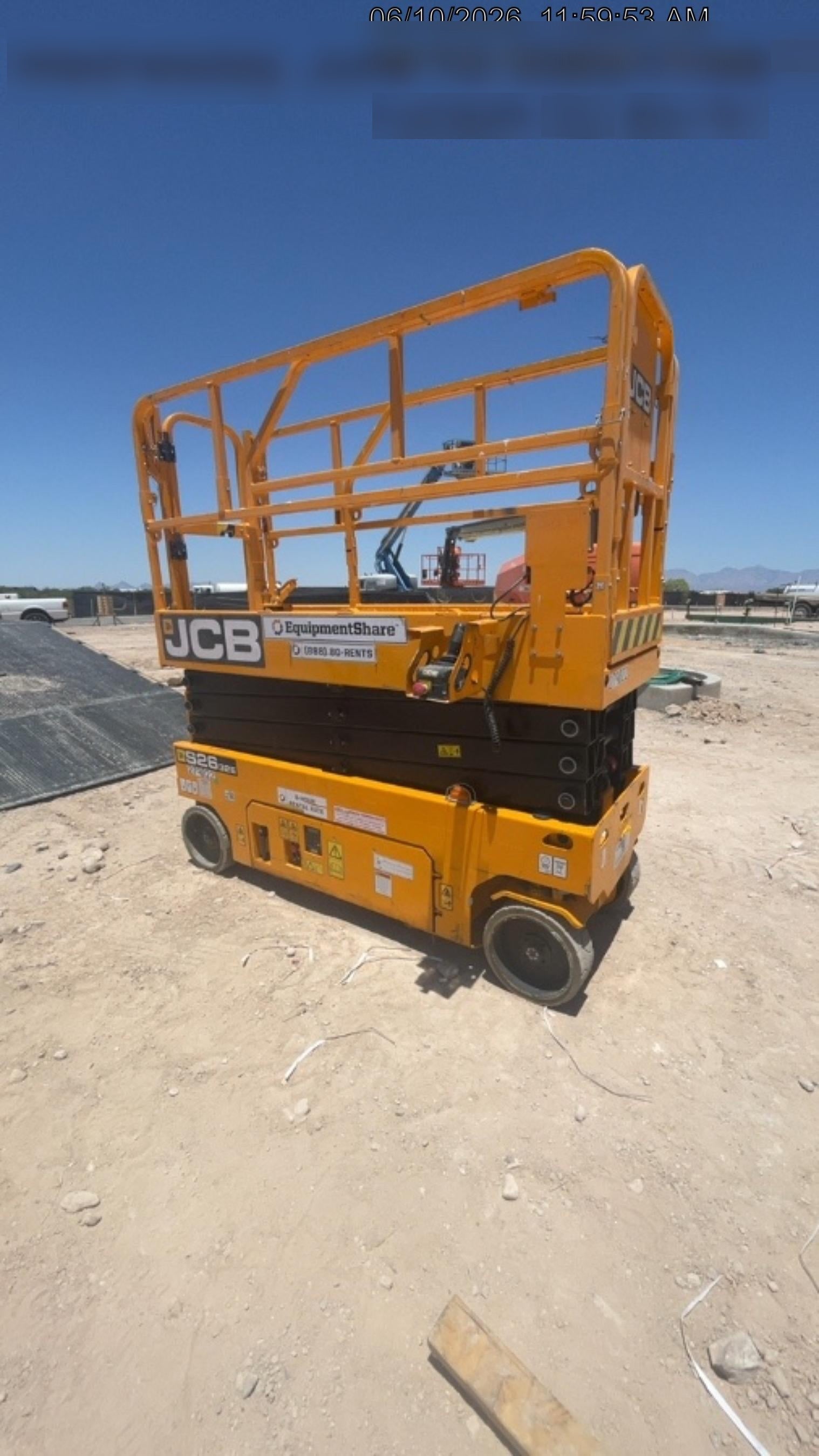 2023 JCB S2632E