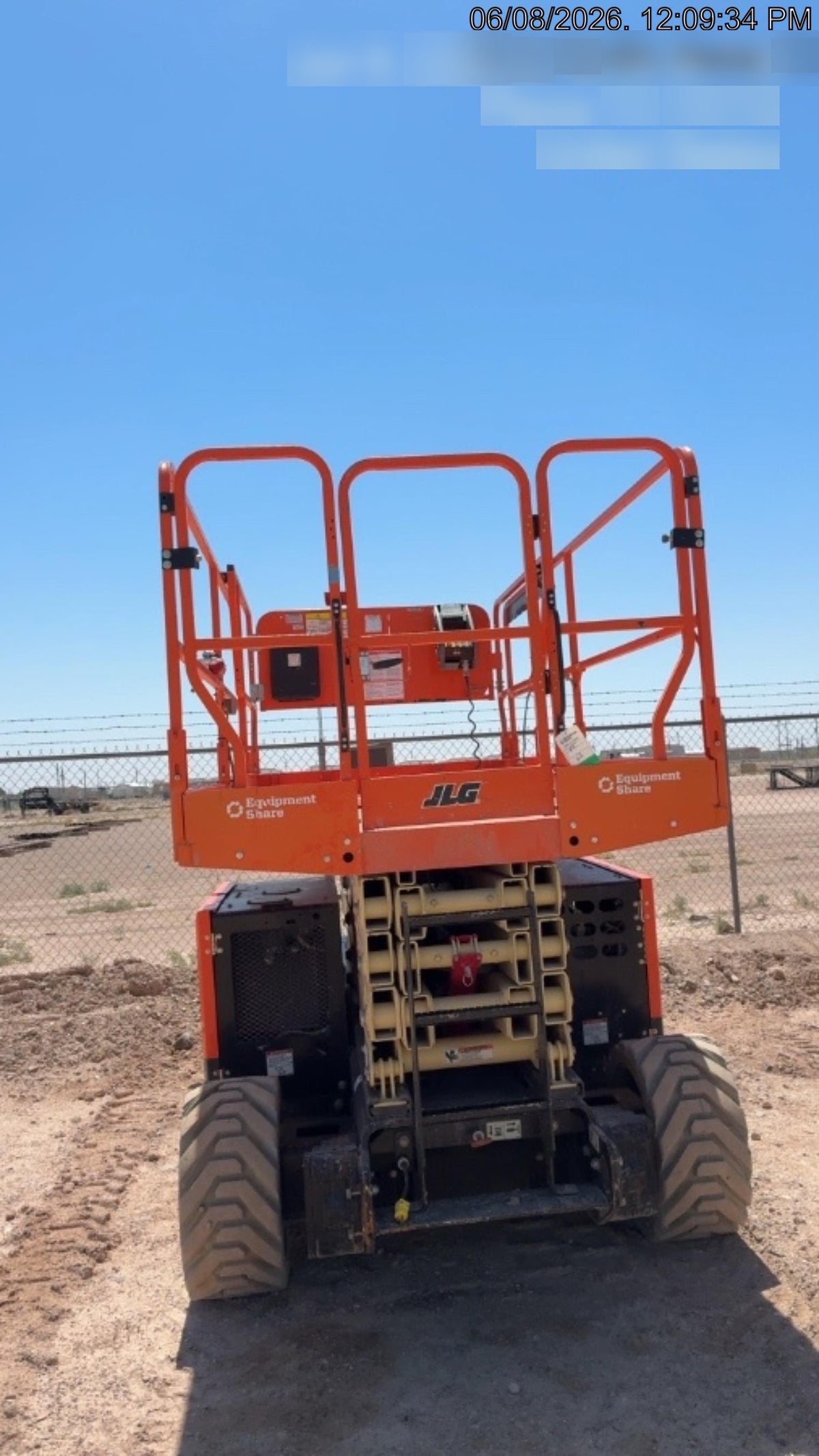 2023 JLG RT4069