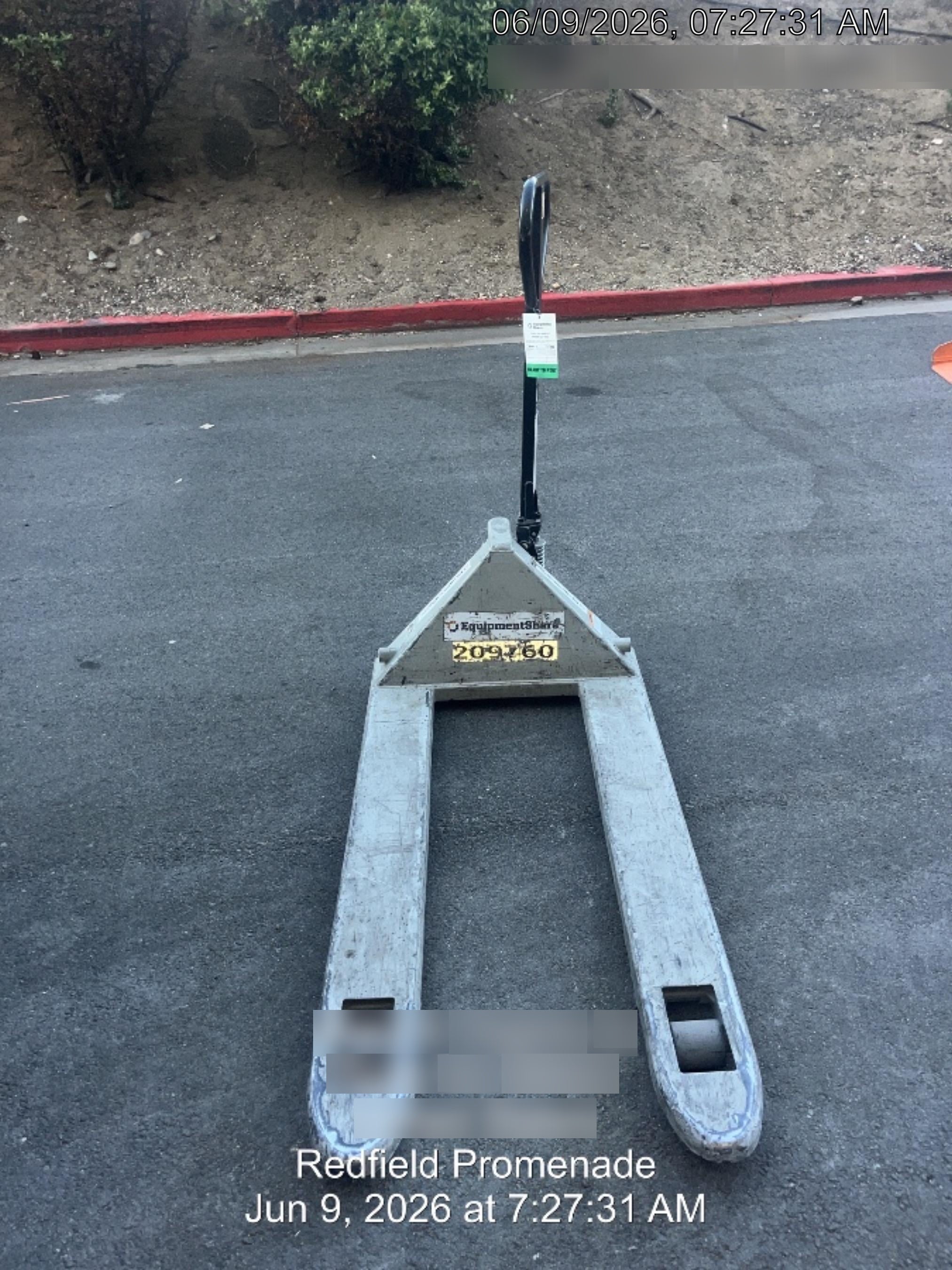 2022 STRONGWAY 4400 lb Pallet Jack