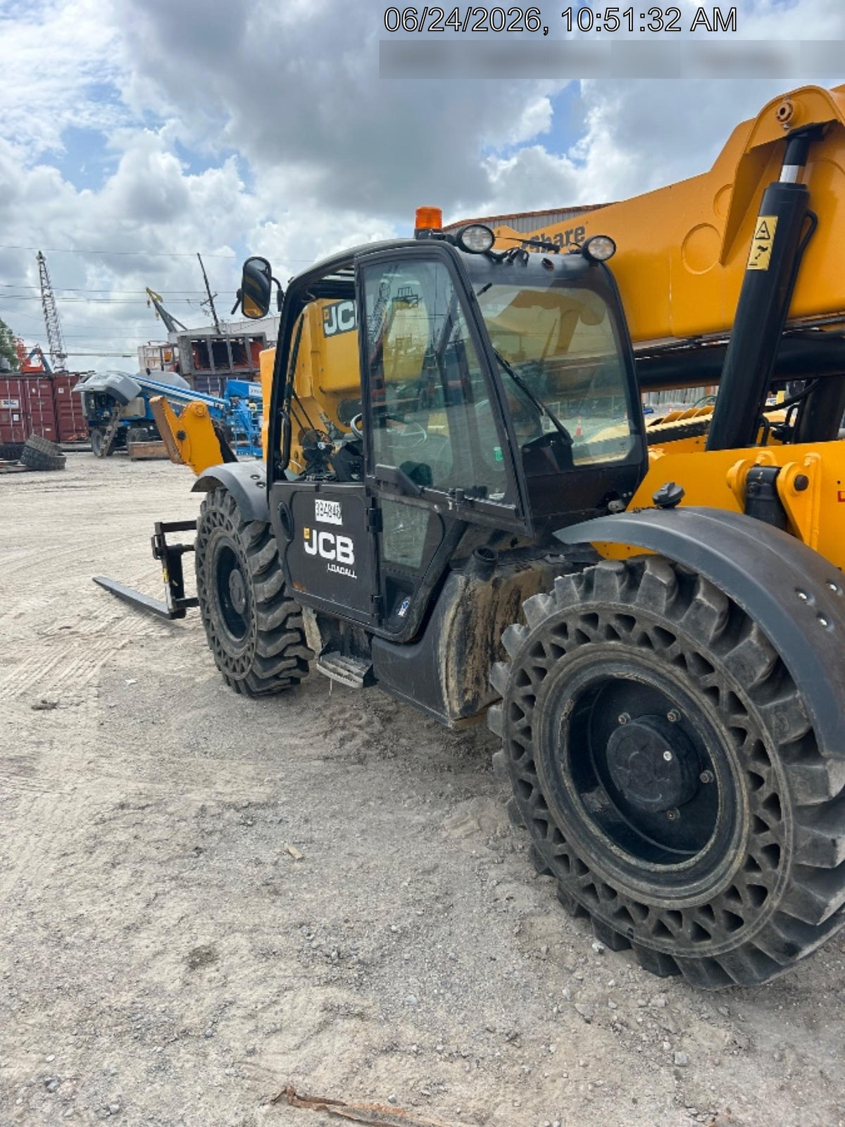 2024 JCB 510-56