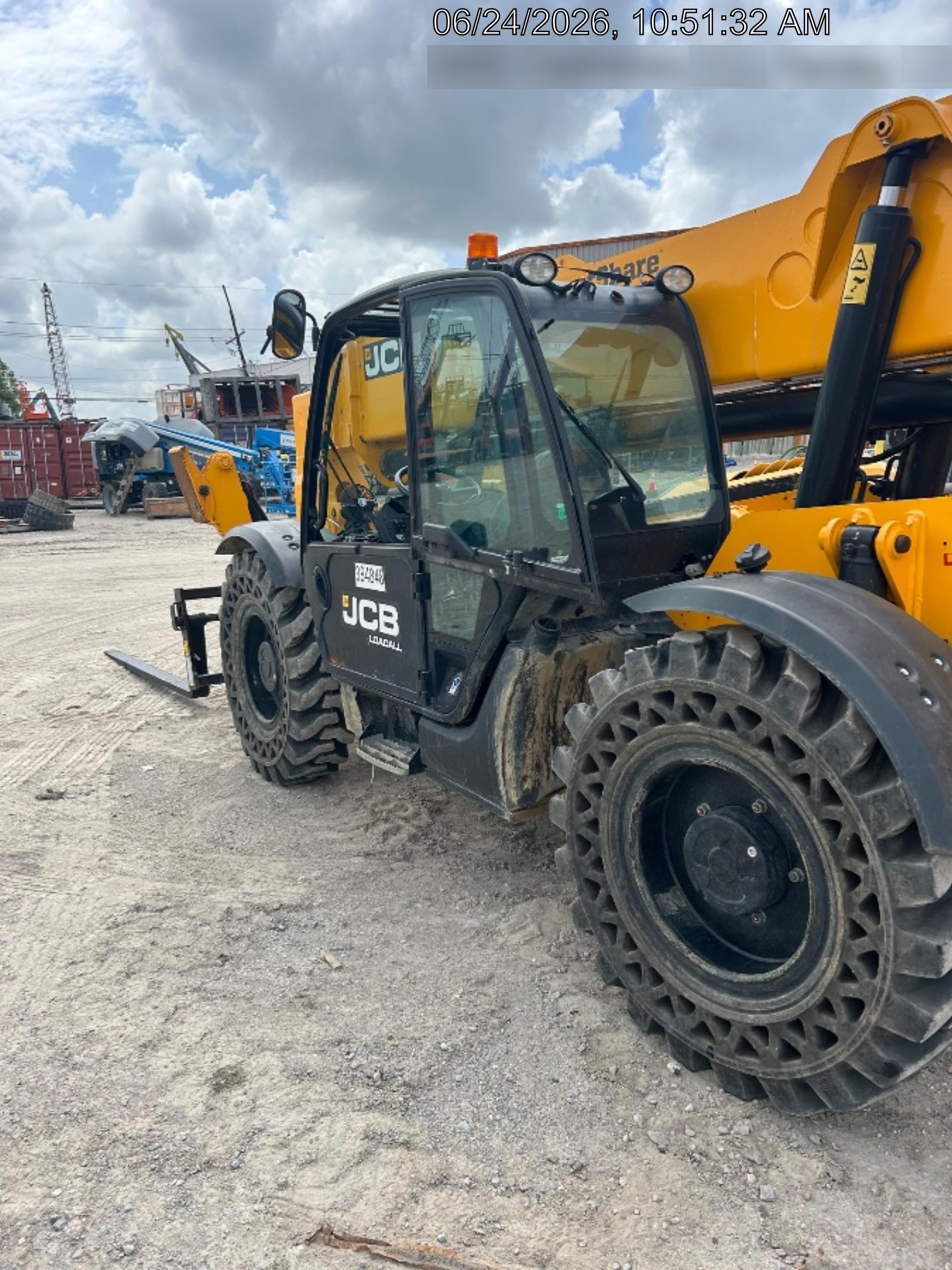 2024 JCB 510-56