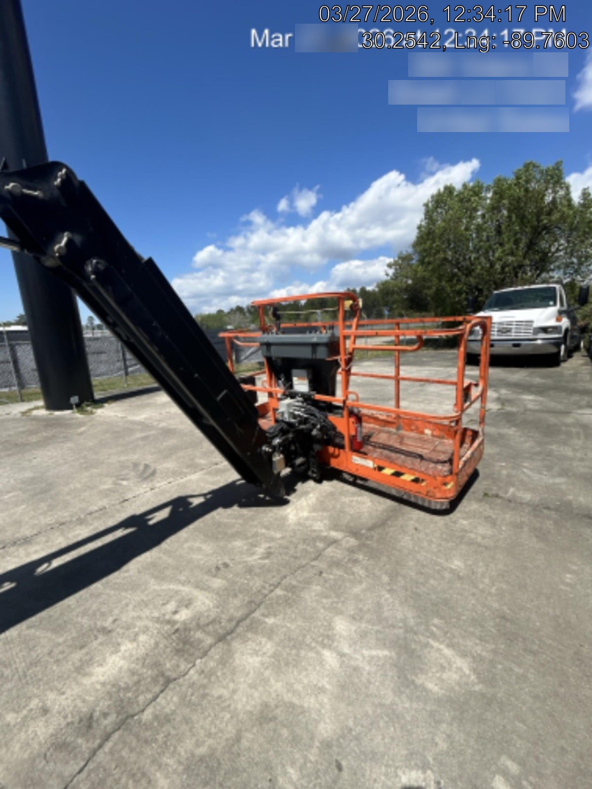 2023 JLG 860SJ