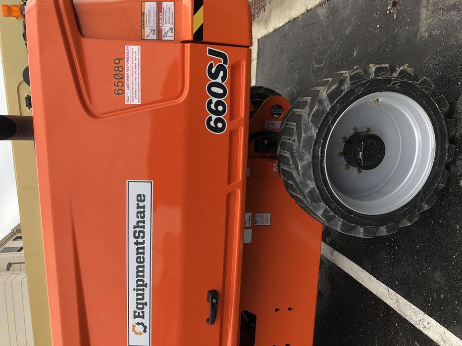 2020 JLG 660SJ