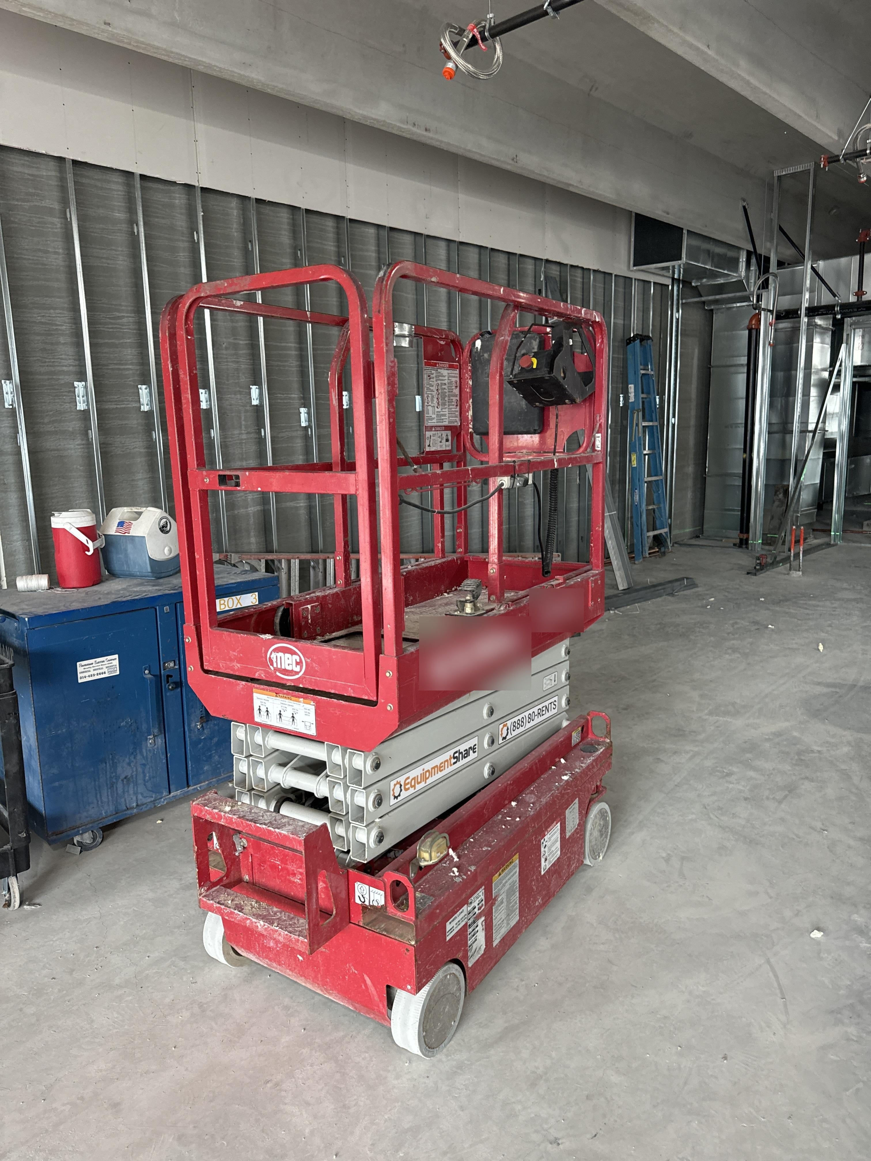 2019 MEC 1330SE MEC 1330SE w/ES Track Hardware, Full Extended 2 Year Warranty
