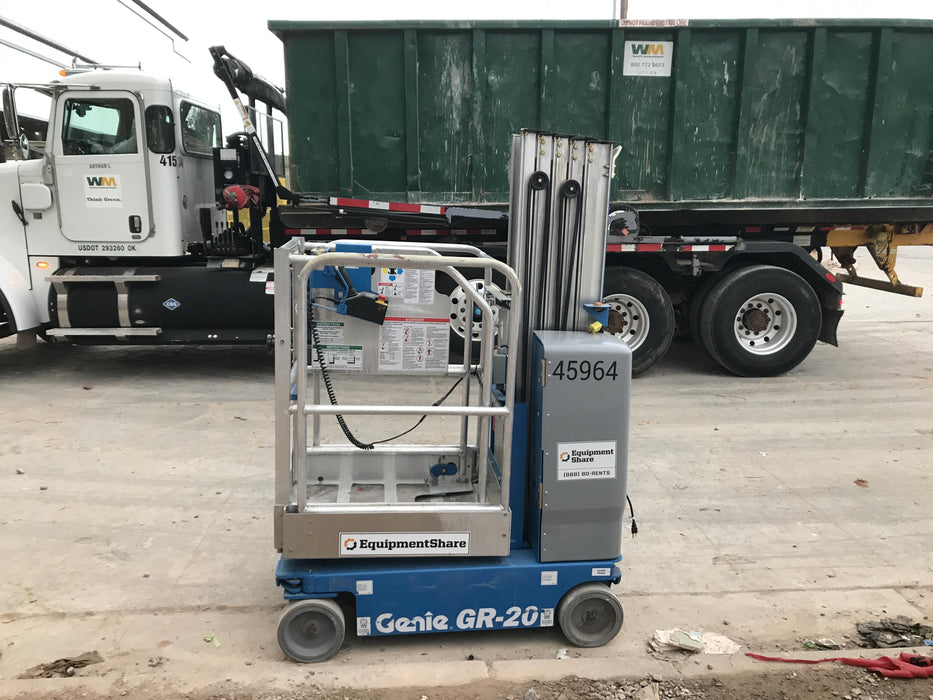 2019 GENIE GR-20