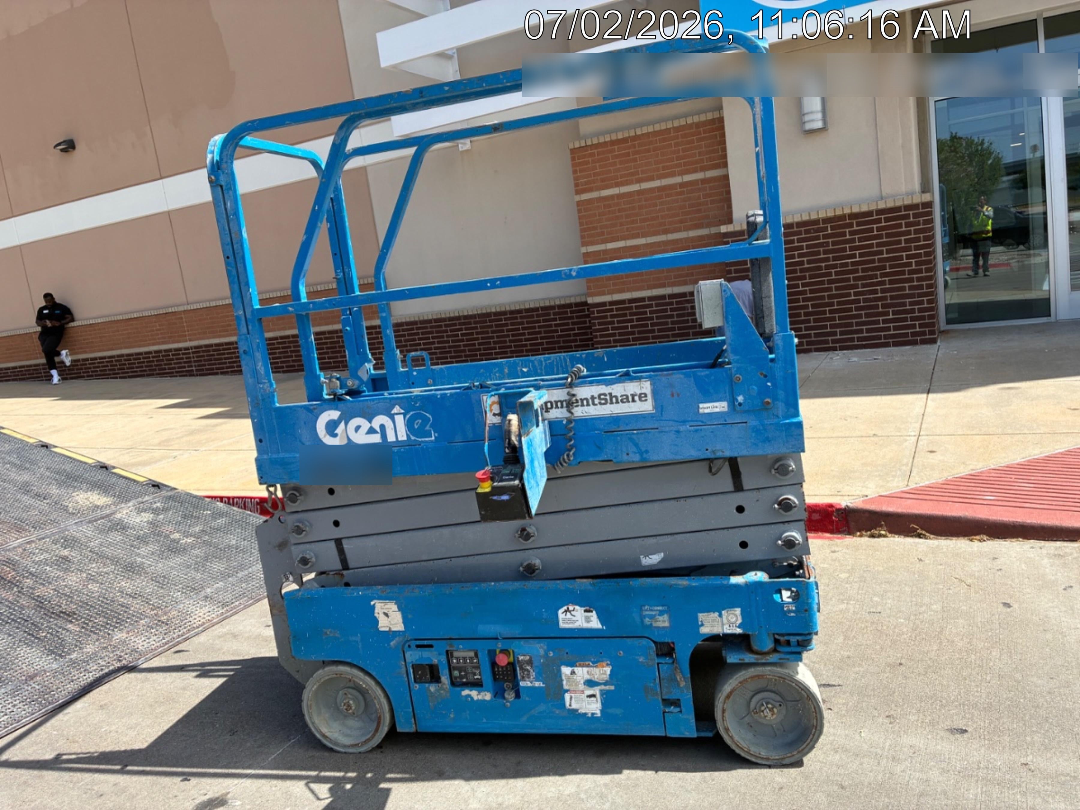 2019 Genie GS-1930 Fixed Rails with Chain Entry