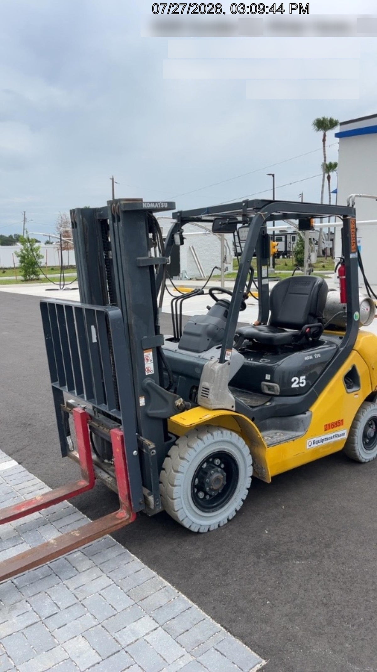 2022 KOMATSU FG25T-16