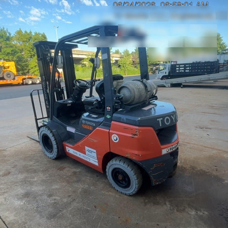2022 TOYOTA 50-8FGU25