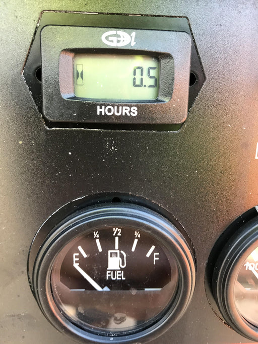 2021 Lincoln Electric Vantage 322 Vantage 322 Ready Pak 3 w/ Decals, ORANGE (includes trailer, cable rack, fender light kit) NO Telematics