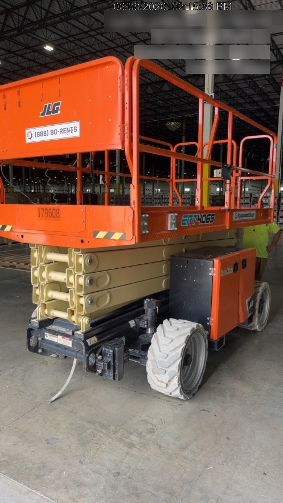 2021 JLG ERT4069