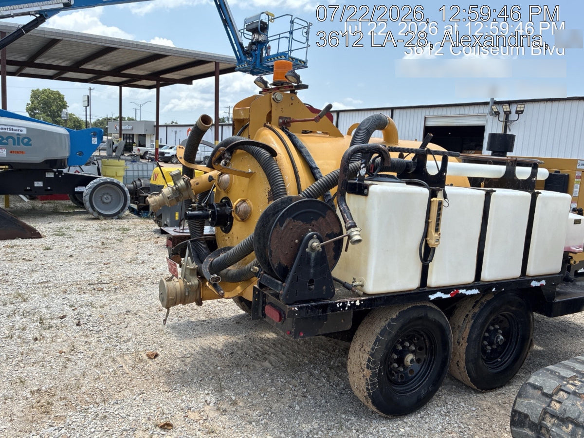 2023 Vac-Tron LP573XDT T4 Koehler Diesel Engine, 500 Gallon Debris Tank, x2 100 Gallon Water Tanks