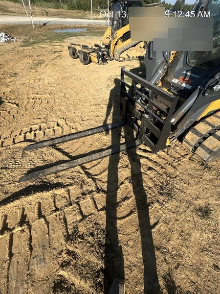 2025 ARROW MATERIAL HANDLING 72" Pallet Forks - Arrow
