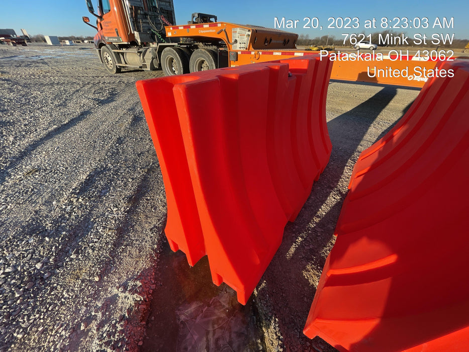 2023 HOUSTON BARRICADE WFB42