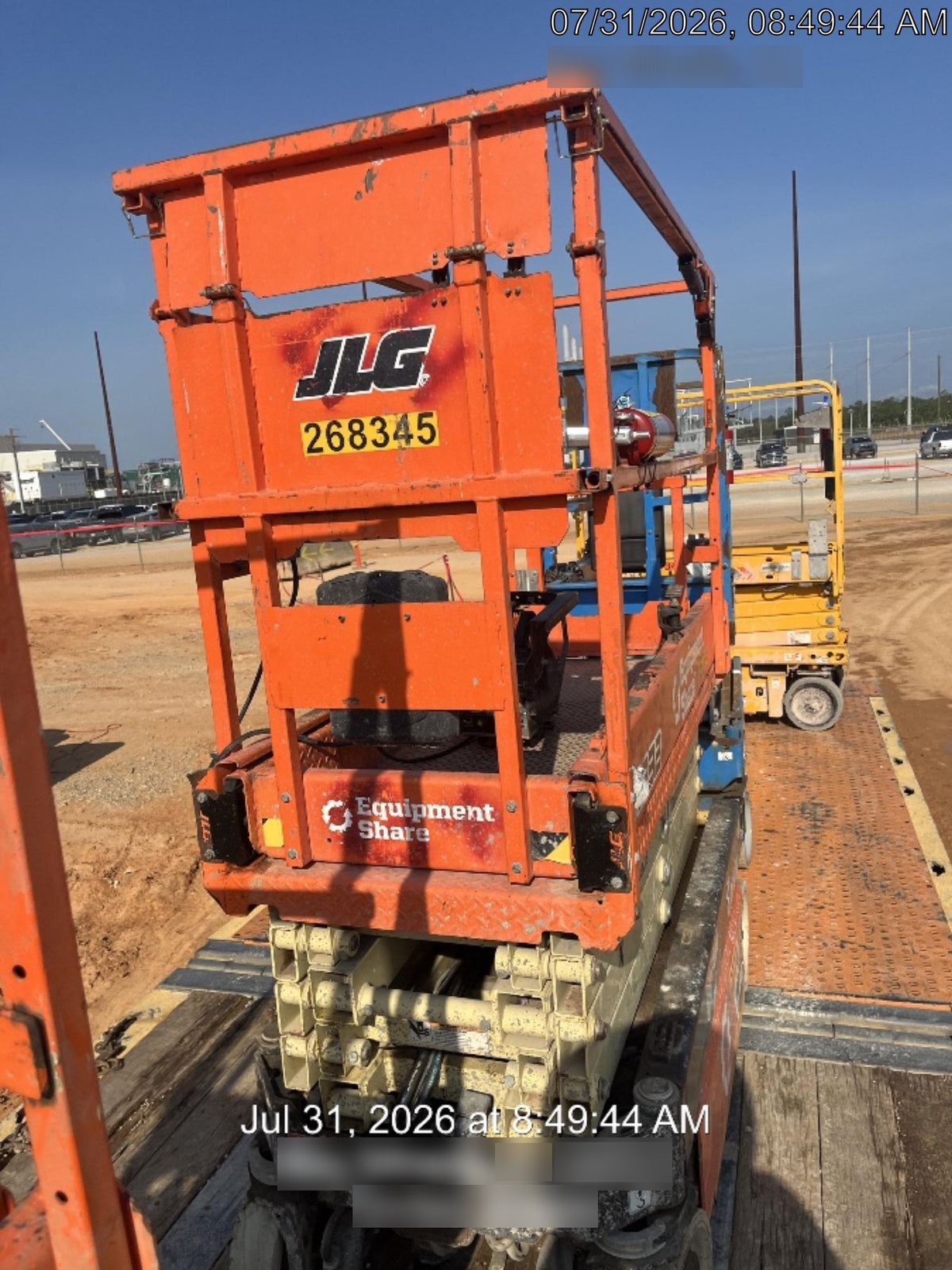 2022 JLG ES1932