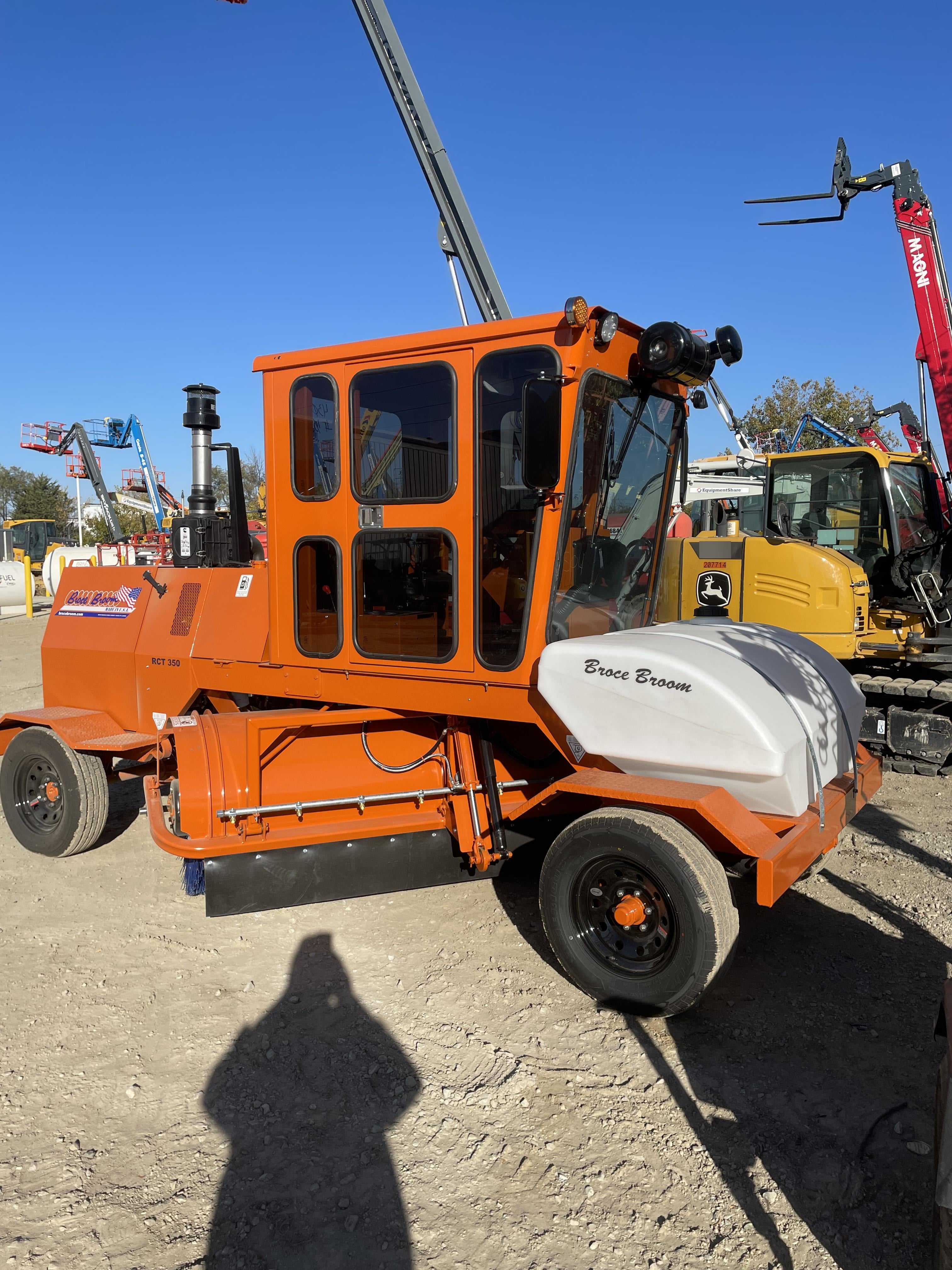 2022 BROCE RCT350