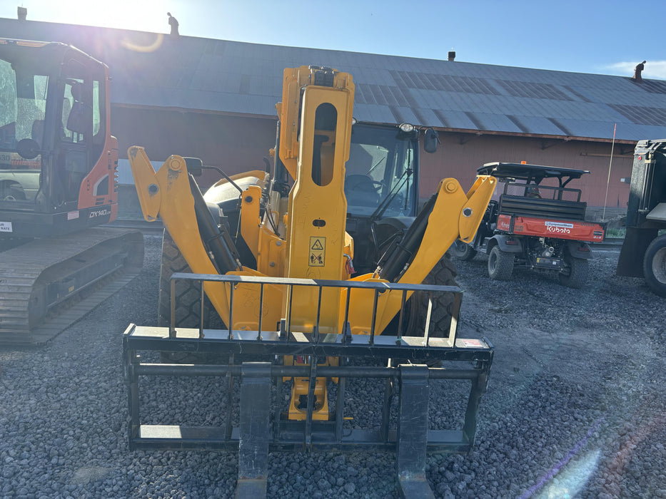 2024 JCB 512-56 74Hp Dsl, Cab/Heat/Air, FF Tires, LED WL, Bcn, L Hook, T3