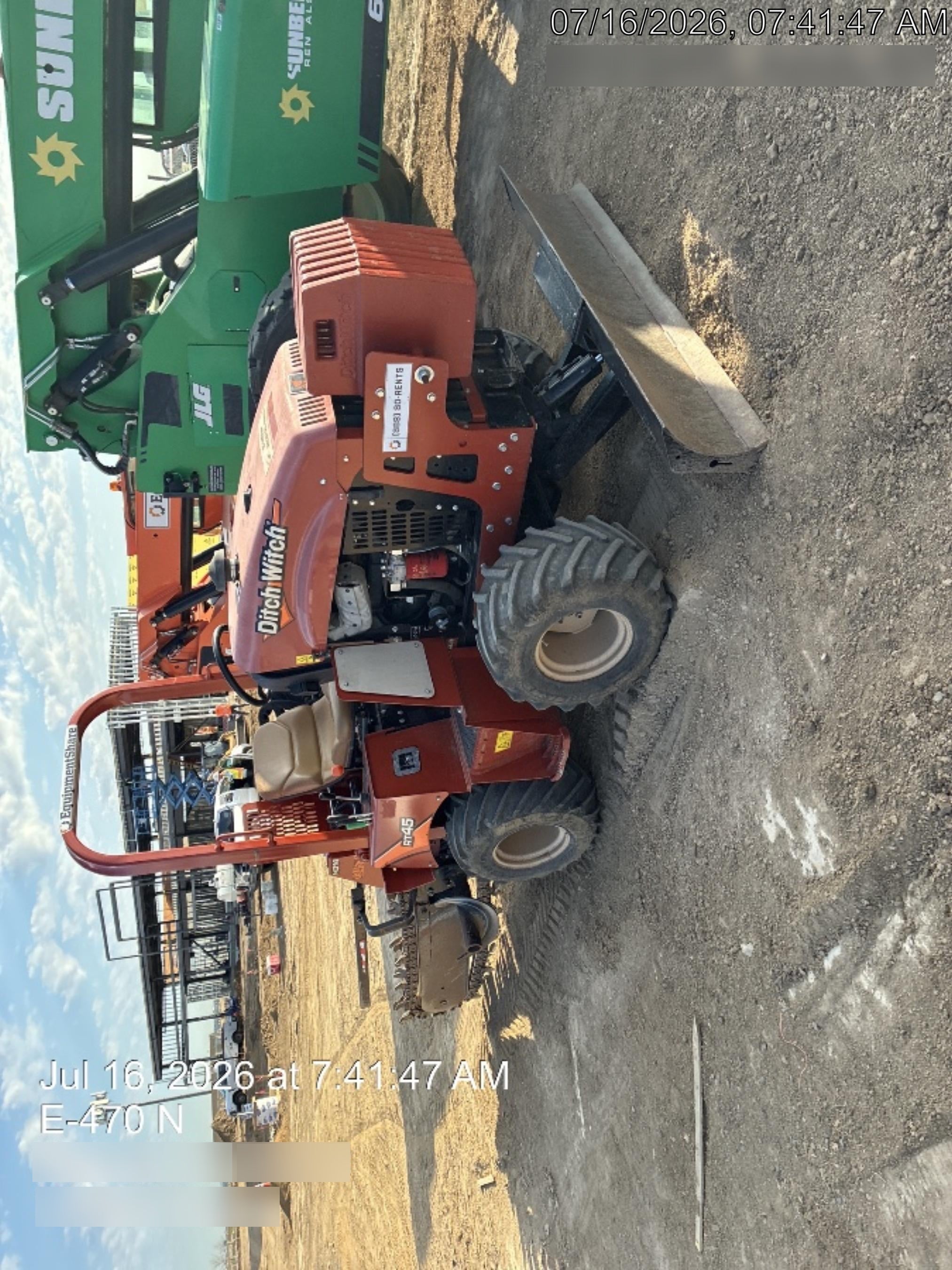 2022 DITCH WITCH RT45A