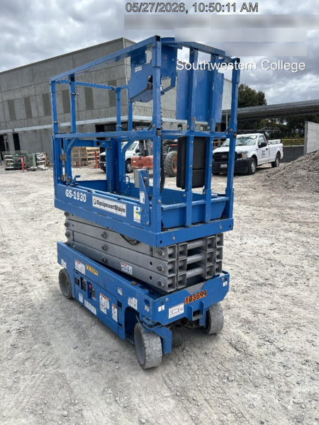 2020 Genie GS-1930 Solid Non Marking Tires, Beacon, Folding rails with half height swing gate, 800W Inverter