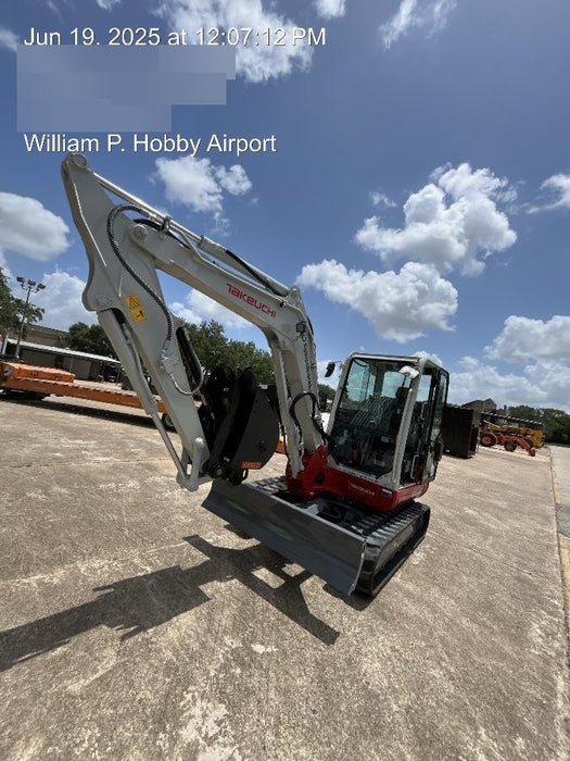 2025 TAKEUCHI 24" Bucket Takeuchi