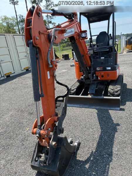 2022 HITACHI ZX26U-5N