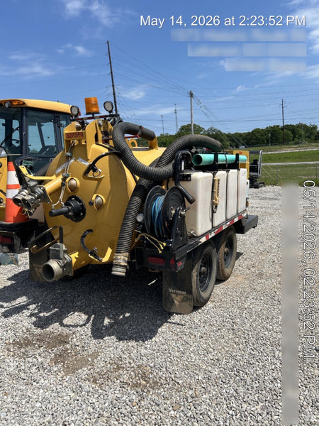 2023 VAC-TRON LP573XDT
