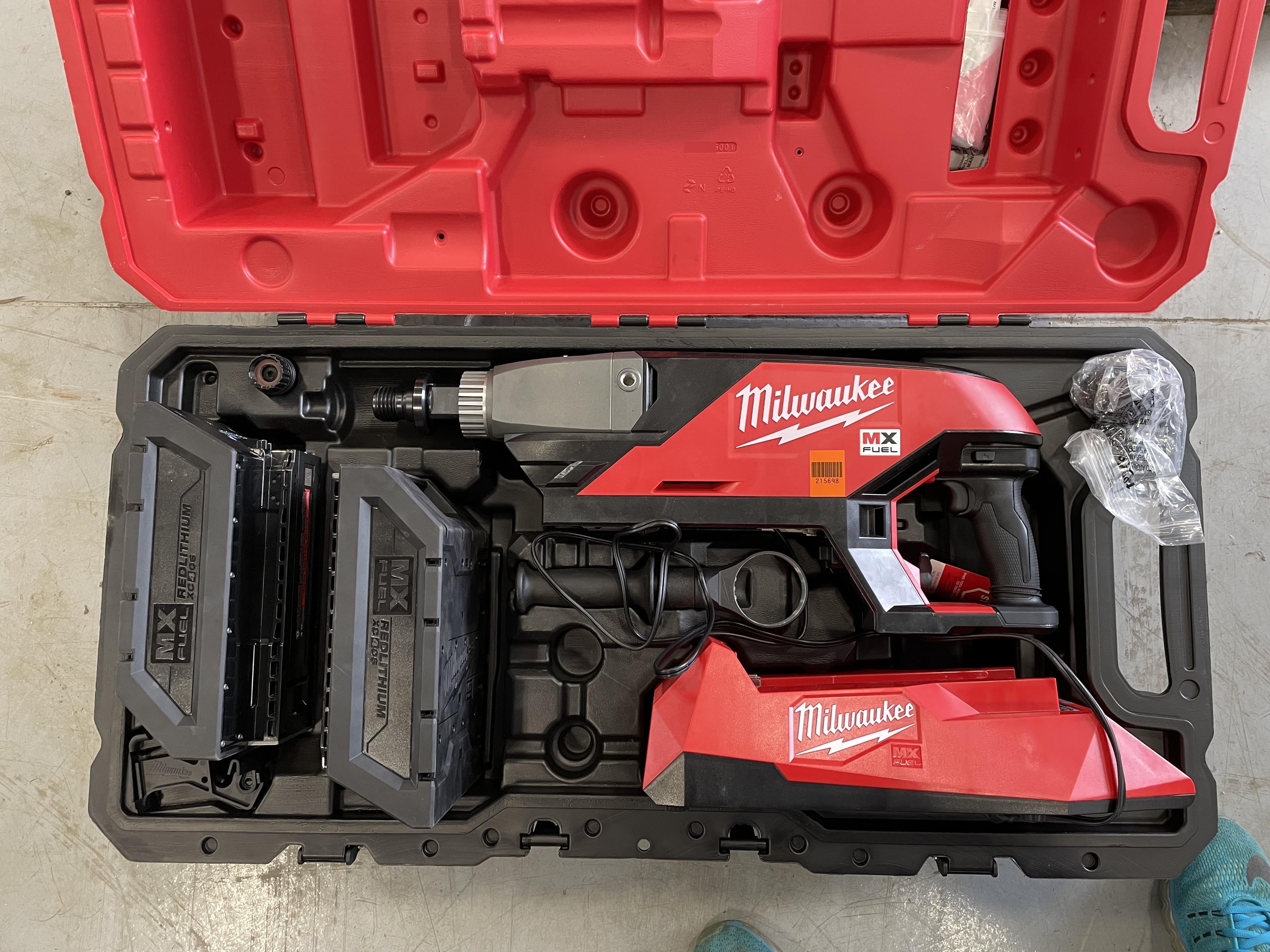 2021 MILWAUKEE MXF301-2CXS