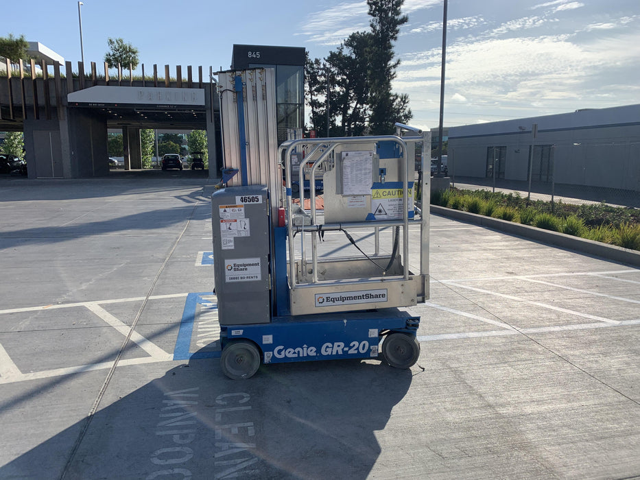 2019 GENIE GR-20