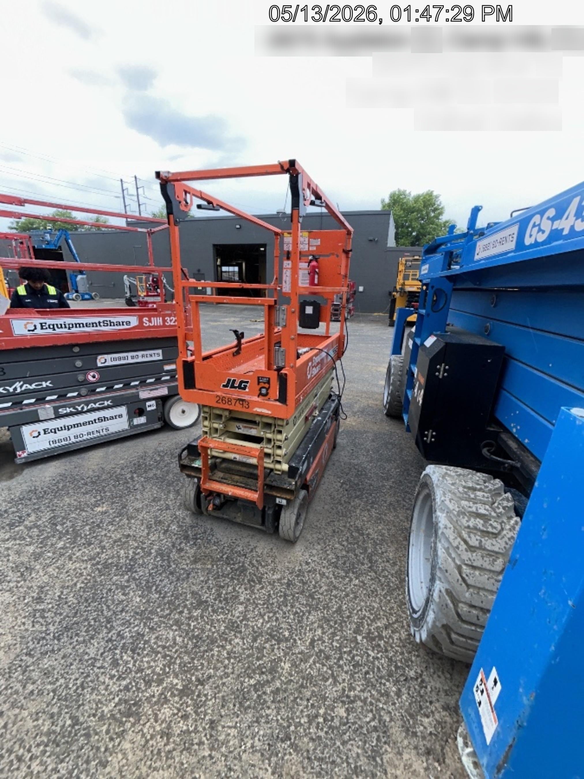 2022 JLG ES1932